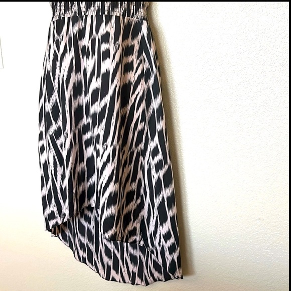 Hi Low Halter Dress NWT - Picture 4 of 8